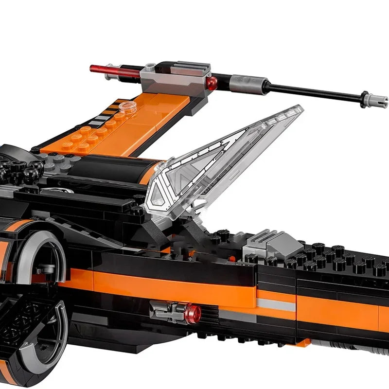 SW X-Wing Fighter Compatible ( 717 peças )