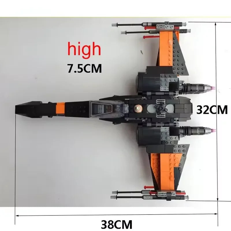 SW X-Wing Fighter Compatible ( 717 peças )