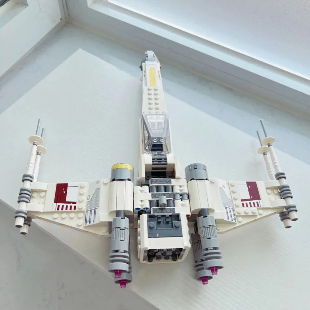 SW X-wing Star Fighter ( 490 peças )